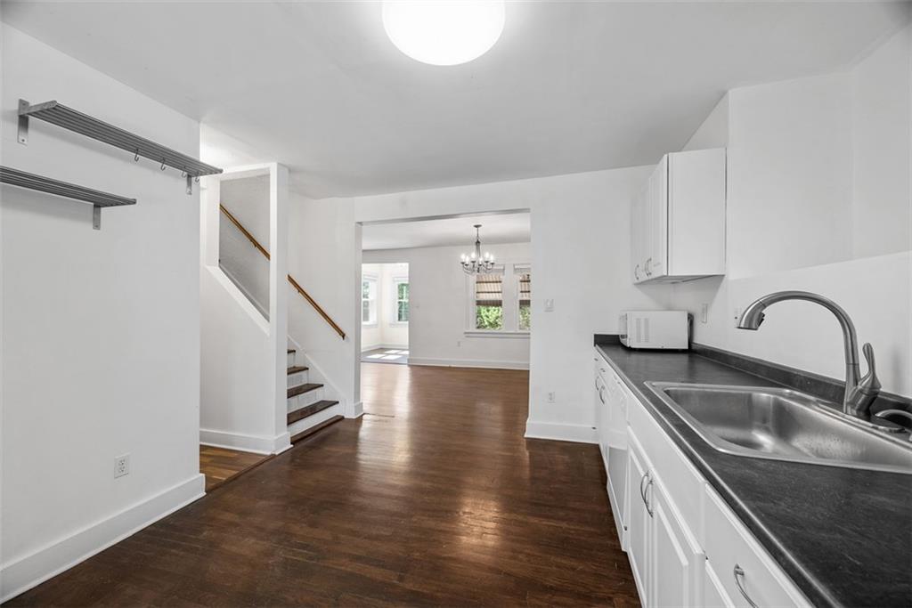 1534 McFarland Road Pittsburgh, PA 15216 - Photo 13 of 33