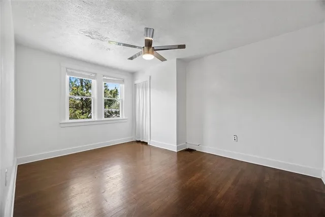 $1,500 | 1534 McFarland Road, Pittsburgh, PA 15216