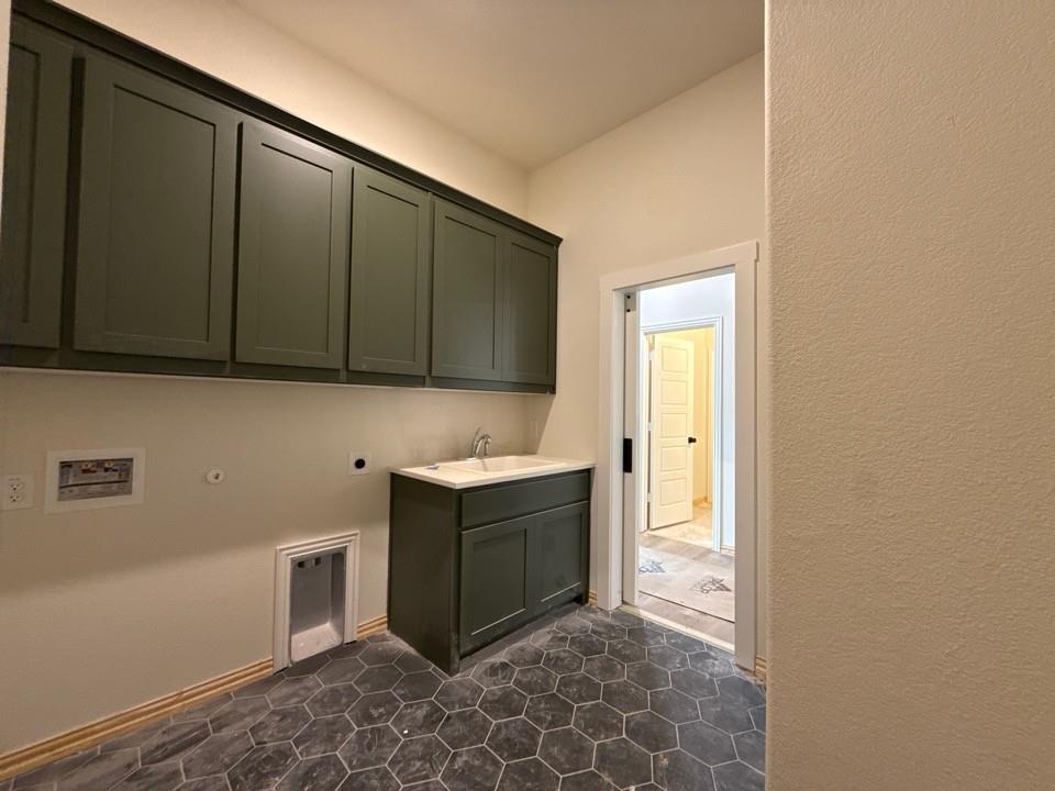 128 Oak Grv Way Springtown, TX 76082 - Photo 10 of 19