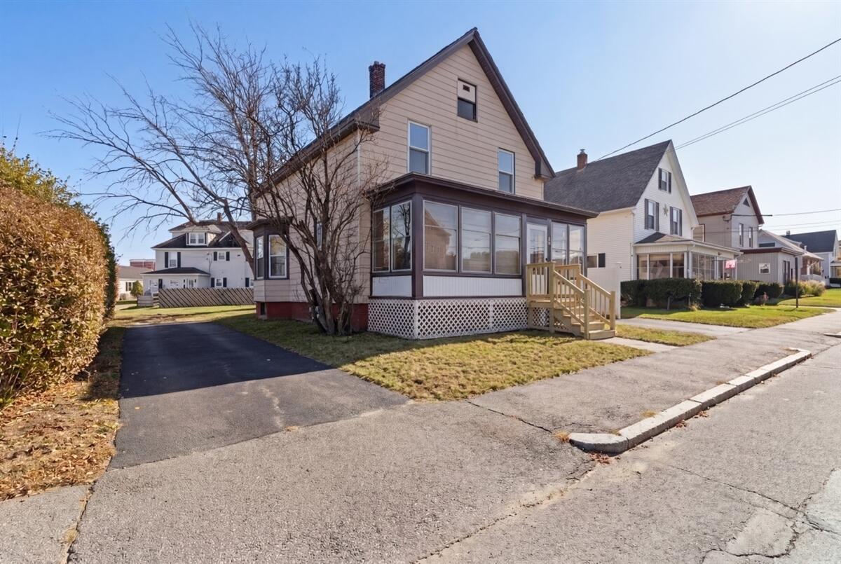 347 Sabattus Street Lewiston, ME 04240 - Photo 1 of 52 347 Sabattus Street