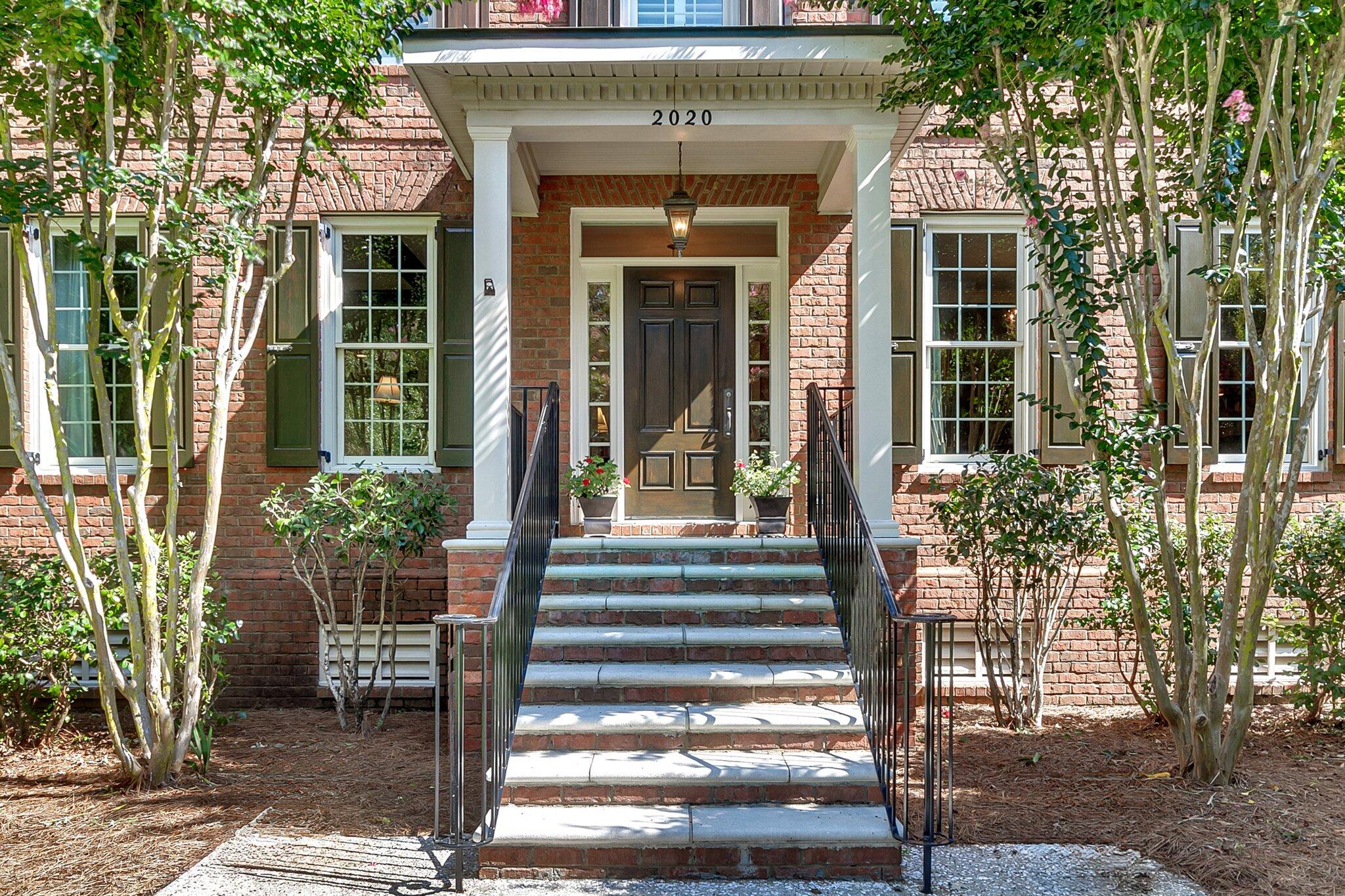2020 Shell Ring Circle Mount Pleasant, SC 29466 - Photo 9 of 87 Mahogany Front Door