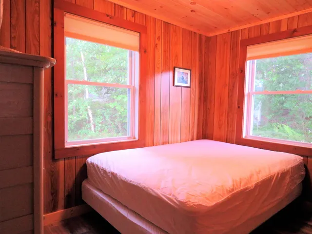 $1,999 | 135 West Shore Road, Unit COTTAGE #1, Bristol, NH 03222