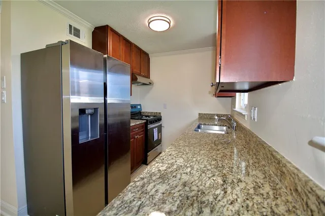 $179,999 | 1012 Carrollwood Drive, Laplace, LA 70068