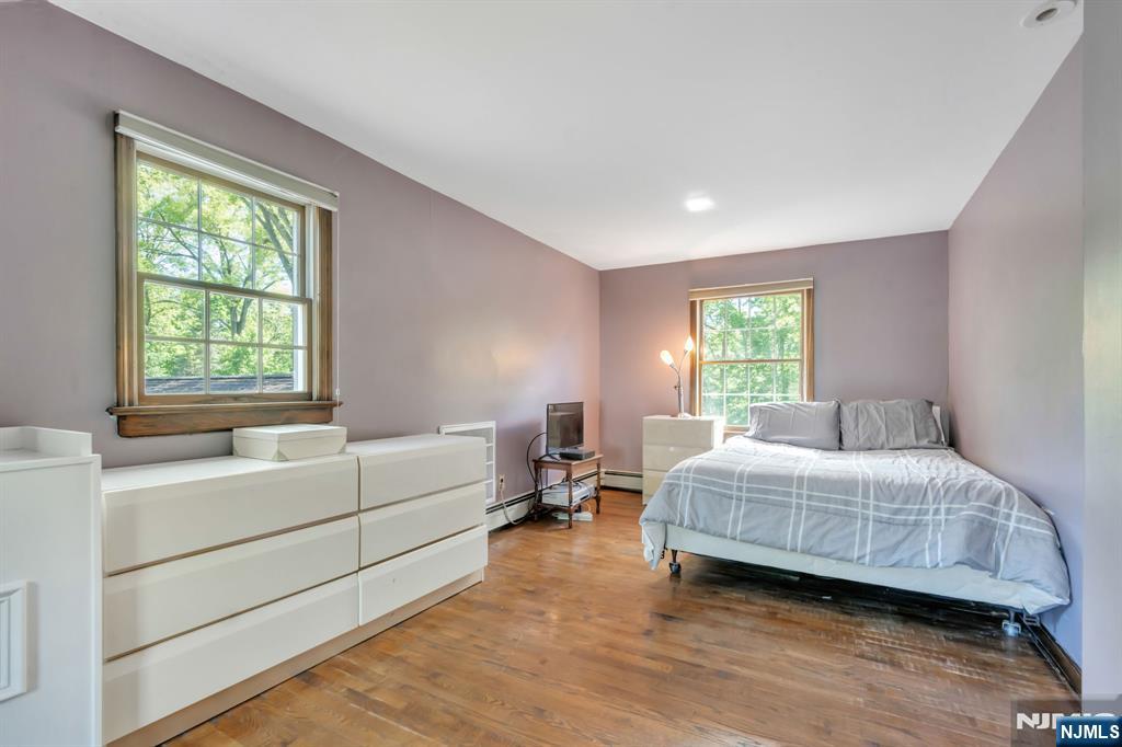 28 Wanamaker Avenue Mahwah, NJ 07430 - Photo 25 of 32