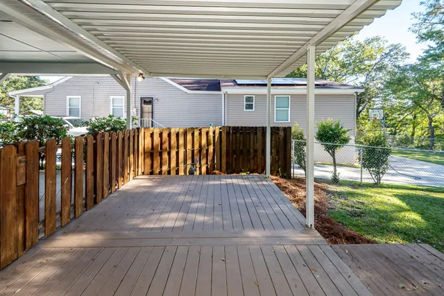 $399,900 | 1039 Riverview Drive, Hanahan, SC 29410