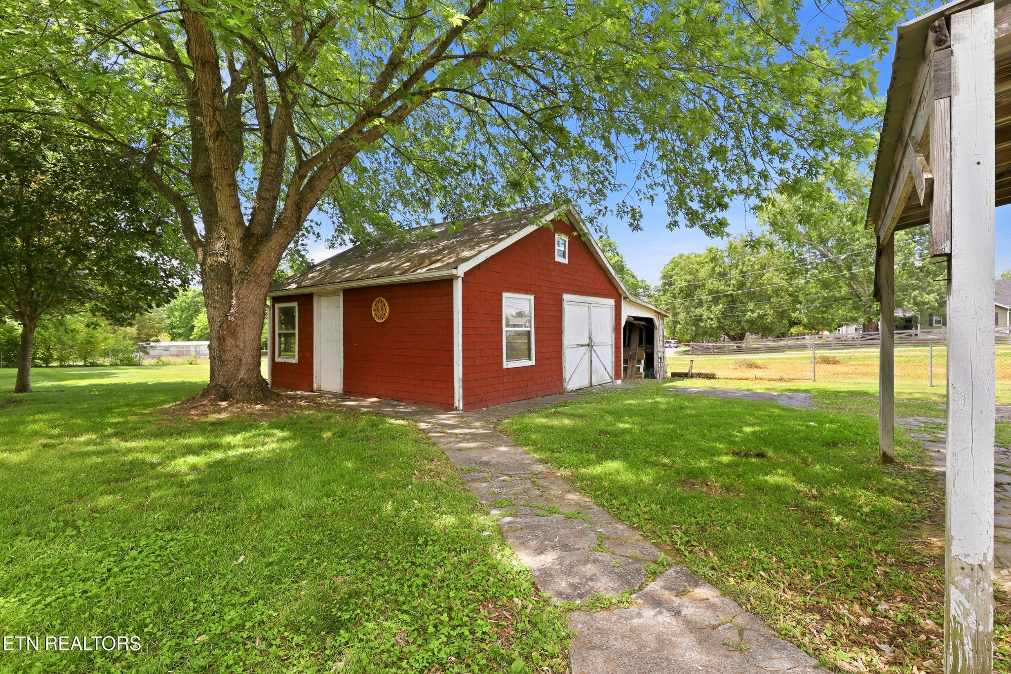 7805 Heiskell Road Powell, TN 37849 - Photo 33 of 45 Gallery Image 33