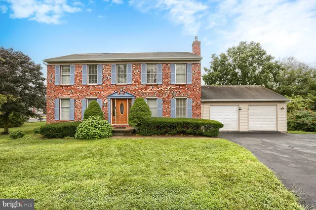 $435,000 | 6418 Gillingham Lane, Harrisburg, PA 17111