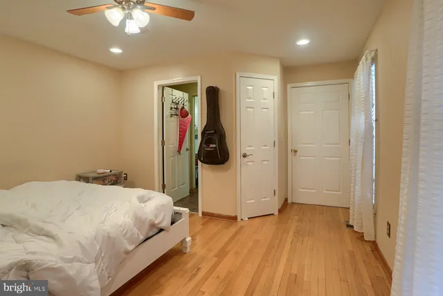 $435,000 | 6418 Gillingham Lane, Harrisburg, PA 17111