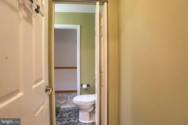 $435,000 | 6418 Gillingham Lane, Harrisburg, PA 17111