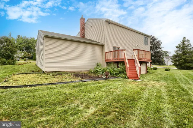 $435,000 | 6418 Gillingham Lane, Harrisburg, PA 17111