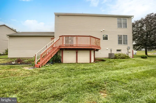 $435,000 | 6418 Gillingham Lane, Harrisburg, PA 17111