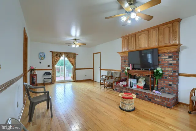 $435,000 | 6418 Gillingham Lane, Harrisburg, PA 17111