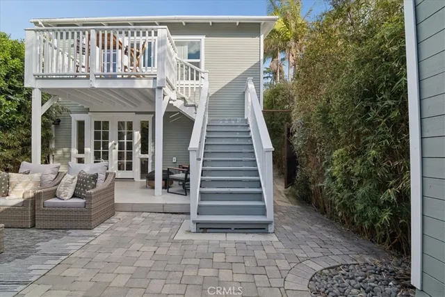 a vase of flowers sitting on a table