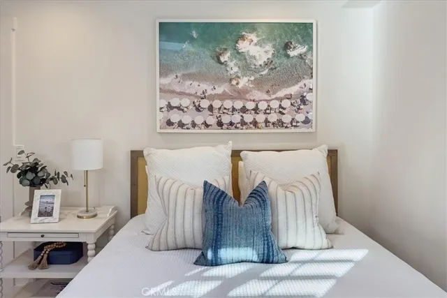 $1,389,500 | 523 South Francisca Avenue, Redondo Beach, CA 90277