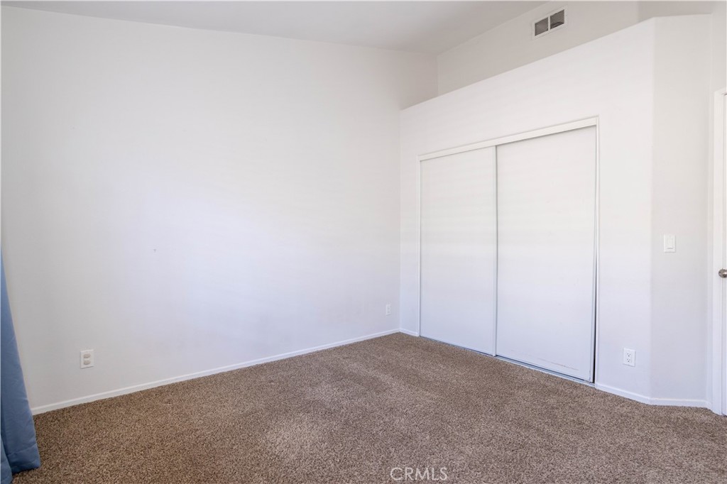 18347 Saticoy Street, Unit 28 Reseda, CA 91335 - Photo 18 of 27