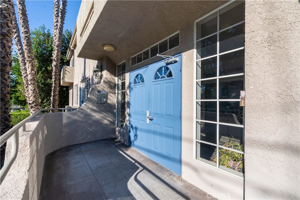 18347 Saticoy Street, Unit 28 Reseda, CA 91335 - Photo 23 of 27 a view of balcony