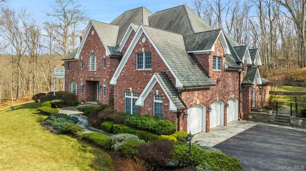 $2,250,000 | 241 North Salem Road, Waccabuc, NY 10597