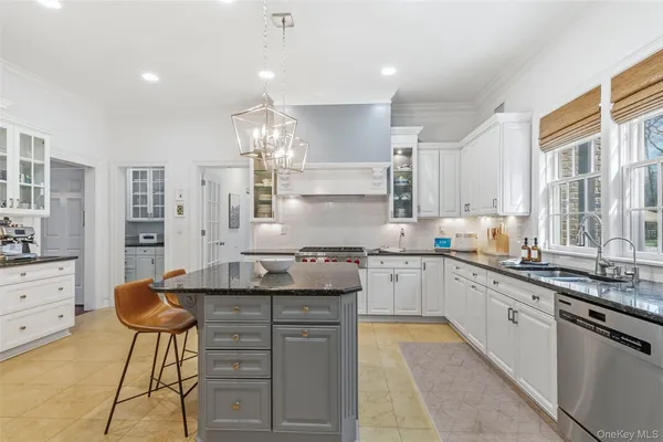 $2,250,000 | 241 North Salem Road, Waccabuc, NY 10597