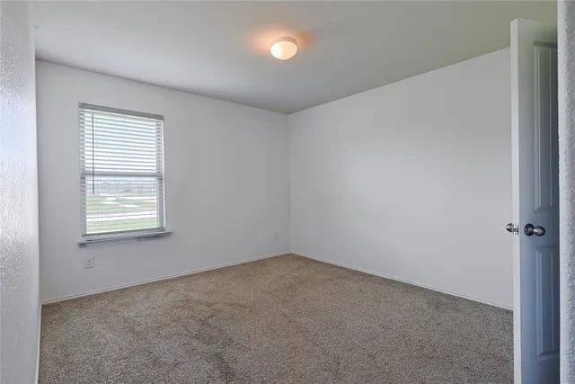 $2,100 | 707 Acacia Park Lane, Rosharon, TX 77583