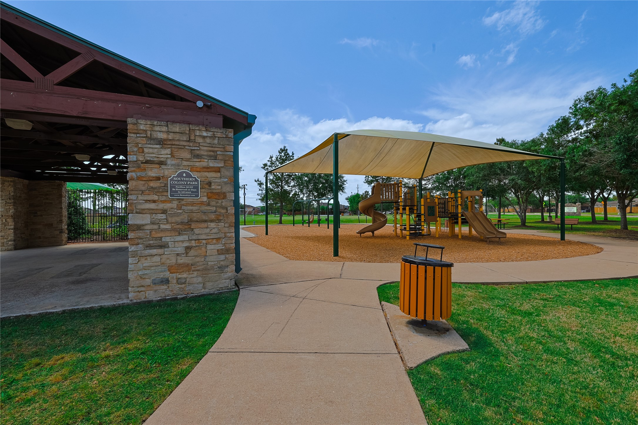 707 Acacia Park Lane Rosharon, TX 77583 - Photo 24 of 24 Southern Colony Park covered play area, basket ball and volley ball court, splashpad and dog park