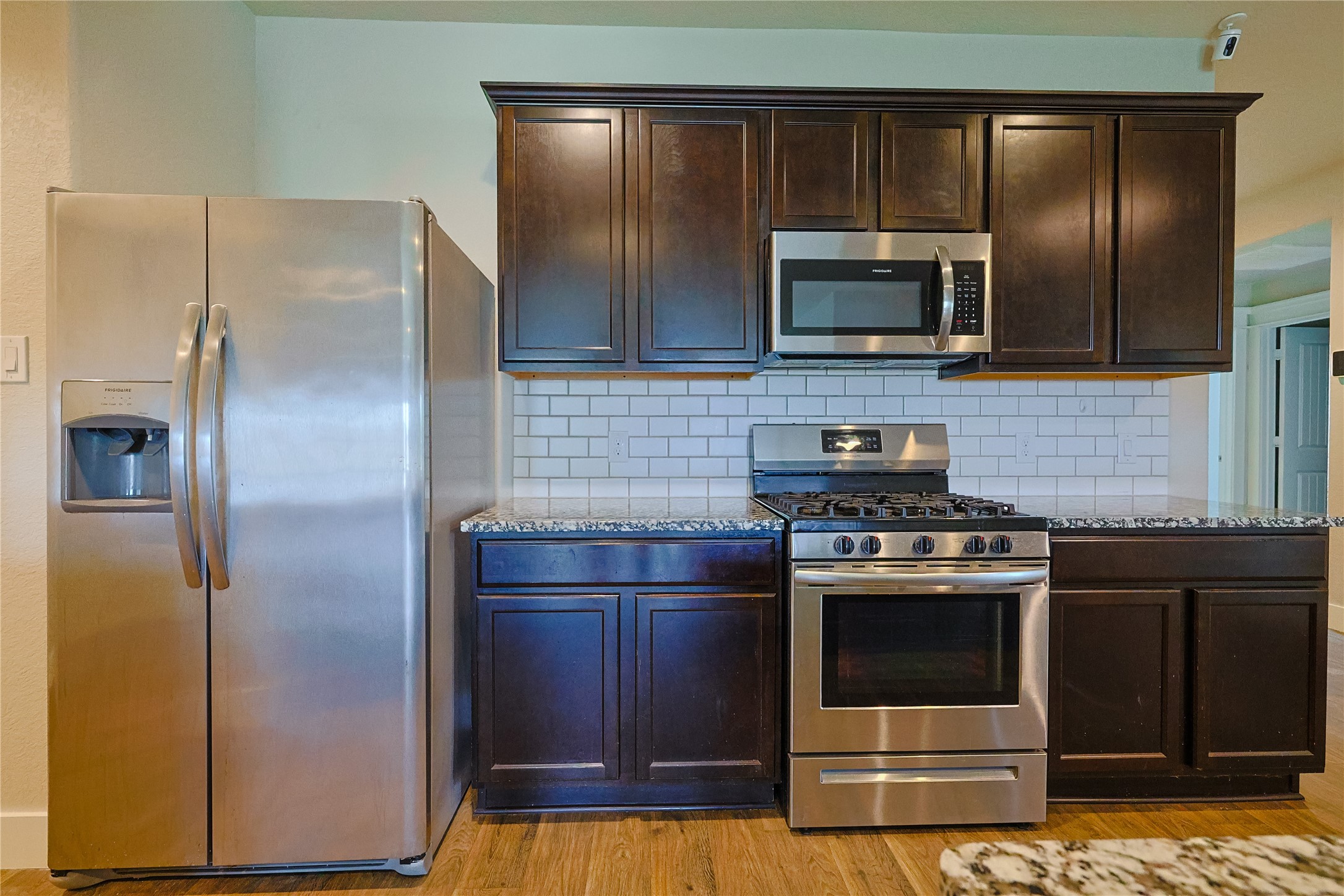 707 Acacia Park Lane Rosharon, TX 77583 - Photo 5 of 24 Kitchen Pic 1