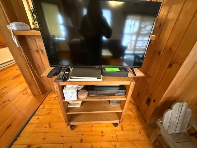 211 Lake Avenue Sunapee, NH 03782 - Photo 14 of 19