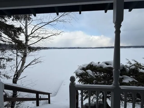 $5,000 | 211 Lake Avenue, Sunapee, NH 03782