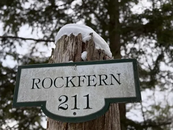 $5,000 | 211 Lake Avenue, Sunapee, NH 03782