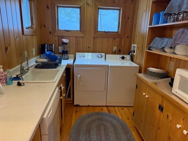 211 Lake Avenue Sunapee, NH 03782 - Photo 7 of 19