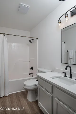 $162,900 | 2912 Mulberry Lane, Unit F, Greenville, NC 27858