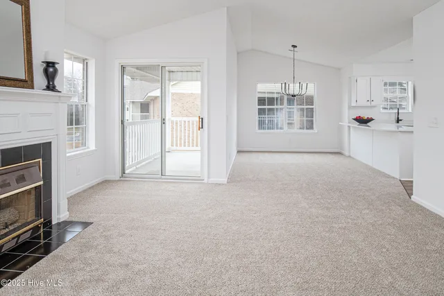 $162,900 | 2912 Mulberry Lane, Unit F, Greenville, NC 27858