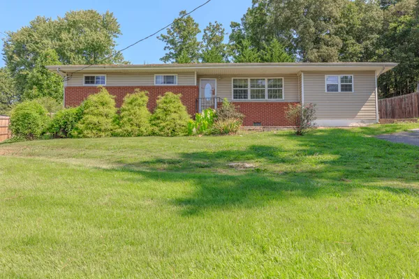 $214,900 | 944 Hurtt Road, Chickamauga, GA 30707