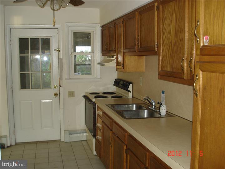 102 Rita Road New Castle, DE 19720 - Photo 4 of 9 Gallery Image 4