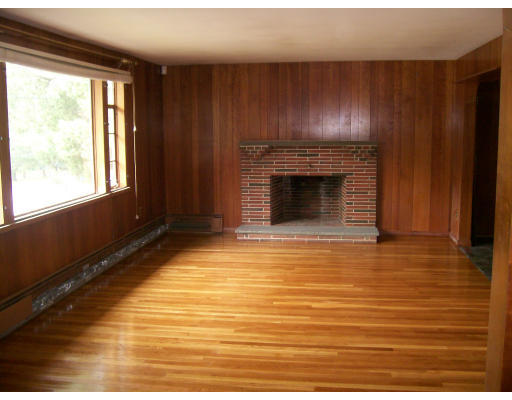 247 Moss Hill Road Boston, MA 02130 - Photo 3 of 3 Gallery Image 3
