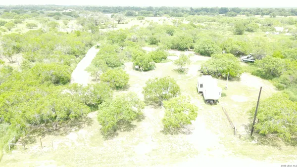 $70,000 | 106 Lenette, Woodsboro, TX 78393