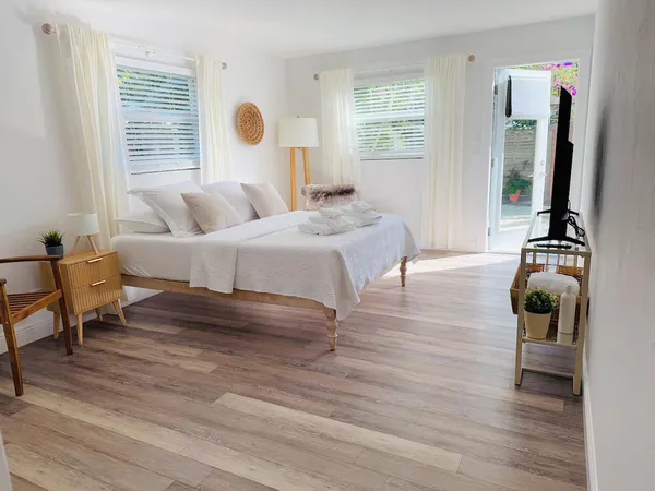 $3,700 | 311 North Swinton Avenue, Delray Beach, FL 33444