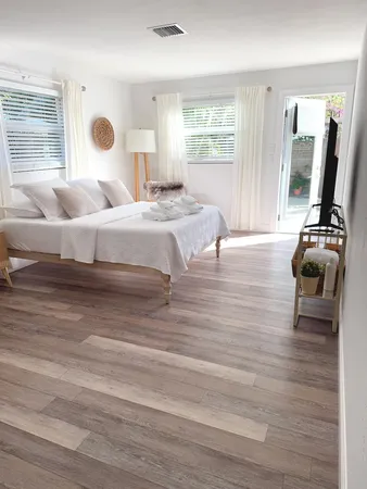$3,700 | 311 North Swinton Avenue, Delray Beach, FL 33444