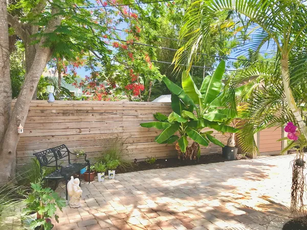 $3,700 | 311 North Swinton Avenue, Delray Beach, FL 33444