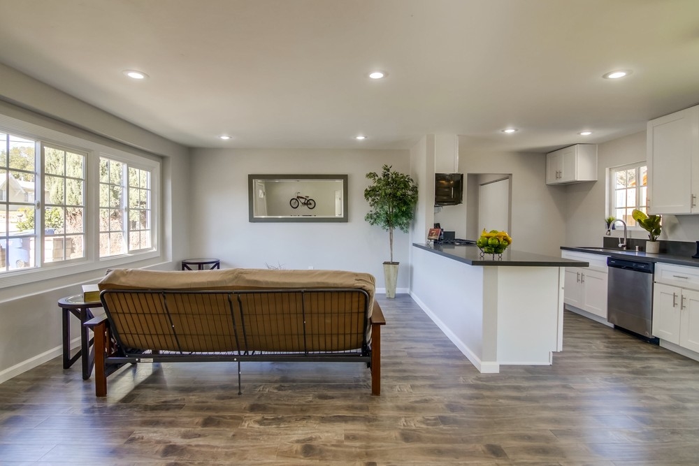 1137 Purdy Street Spring Valley, CA 91977 - Photo 4 of 25 Gallery Image 4