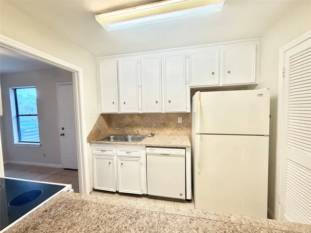 $1,500 | 8915 Emnora Lane, Unit C, Houston, TX 77080