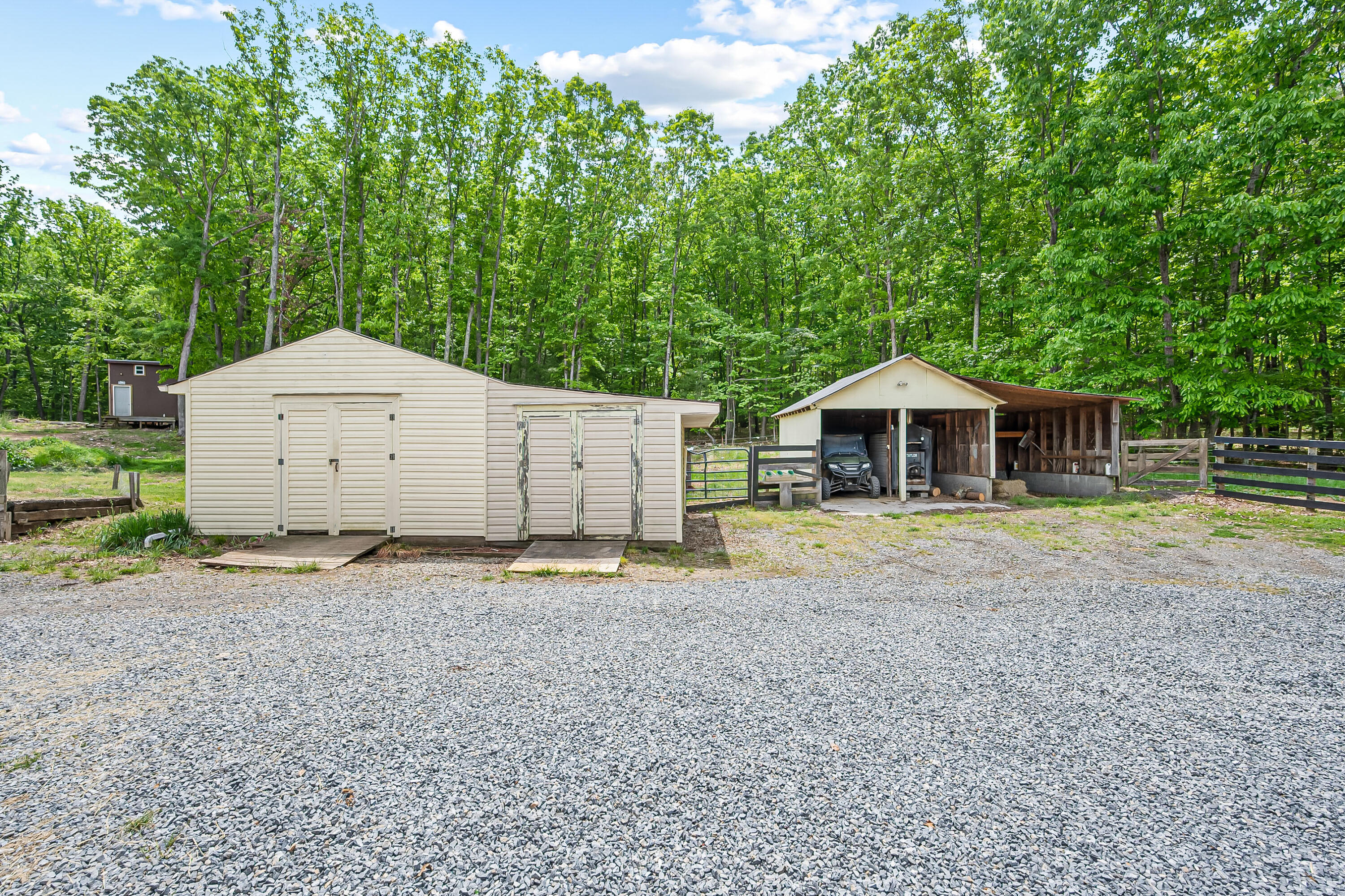 1365 Brake Road Elliston, VA 24087 - Photo 70 of 98 elliston va-68