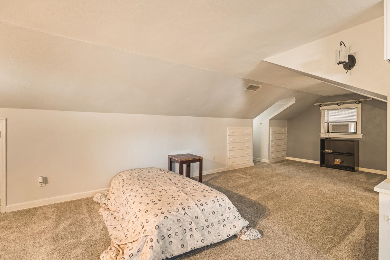 2815 Ridgeway Avenue Rockford, IL 61101 - Photo 23 of 42 Gallery Image 23