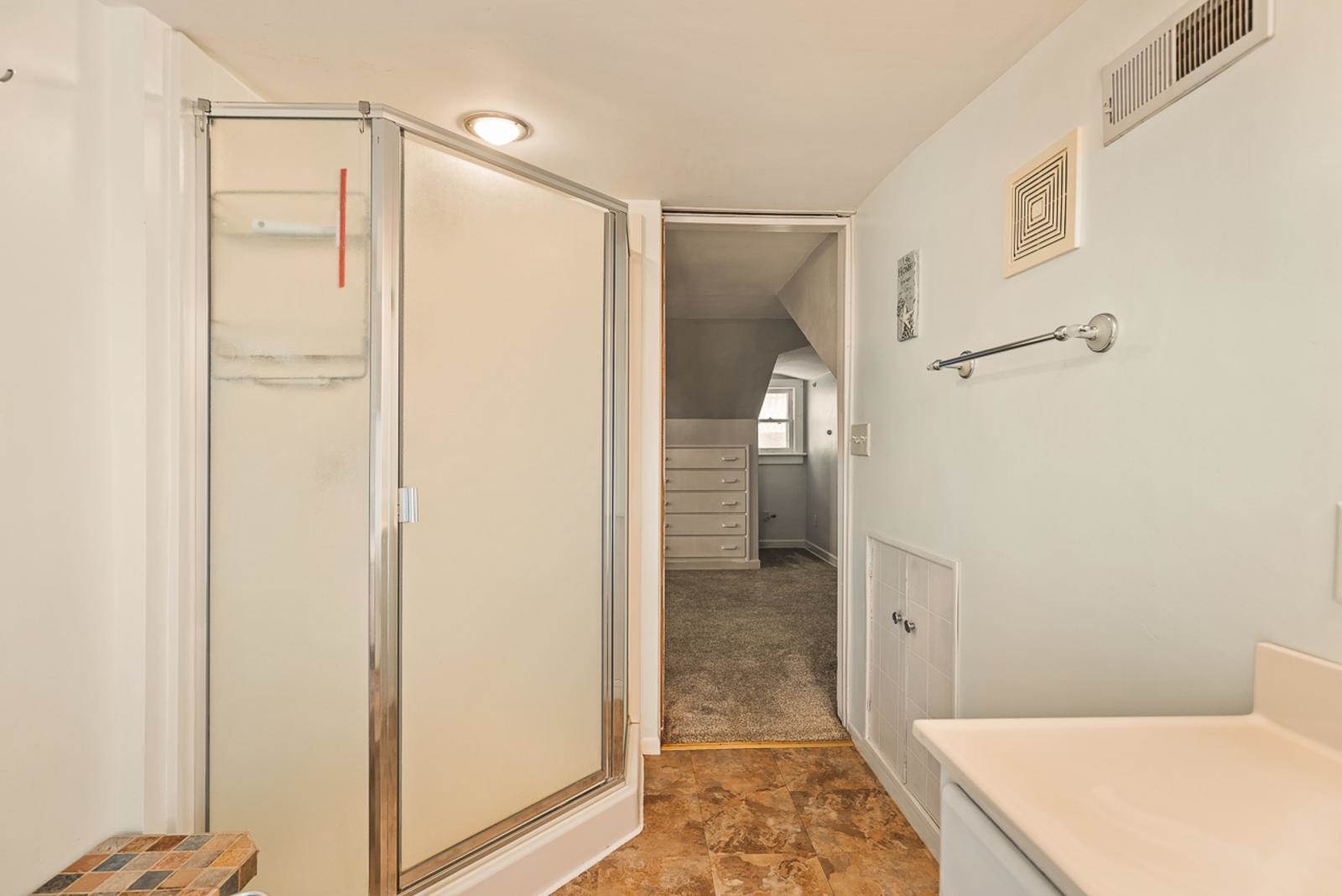 2815 Ridgeway Avenue Rockford, IL 61101 - Photo 27 of 42 Gallery Image 27