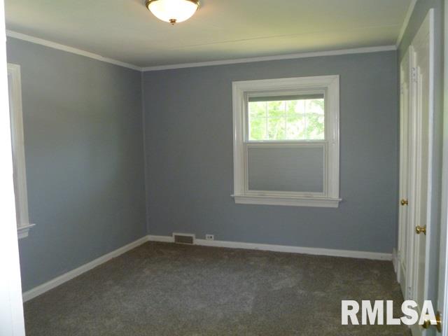5827 North Prospect Road Peoria, IL 61614 - Photo 12 of 19 Gallery Image 12