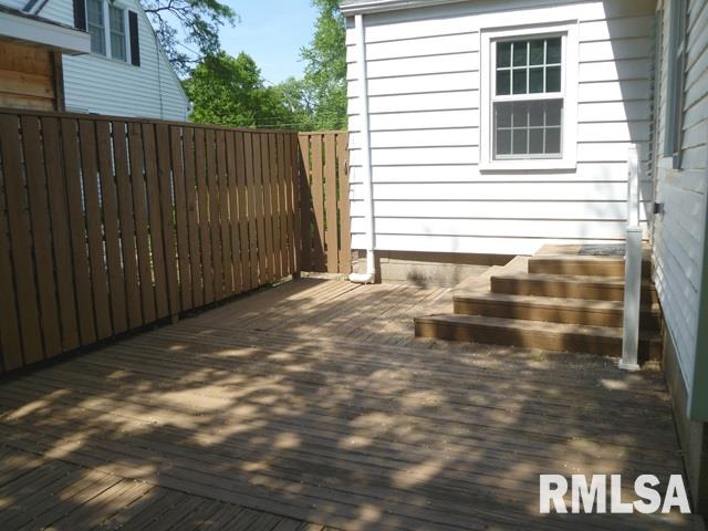 5827 North Prospect Road Peoria, IL 61614 - Photo 18 of 19 Gallery Image 18