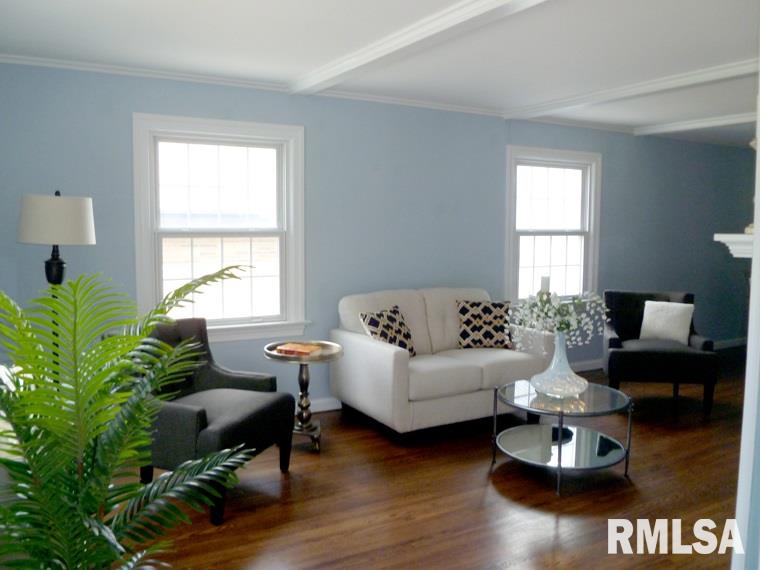 5827 North Prospect Road Peoria, IL 61614 - Photo 5 of 19 Gallery Image 5