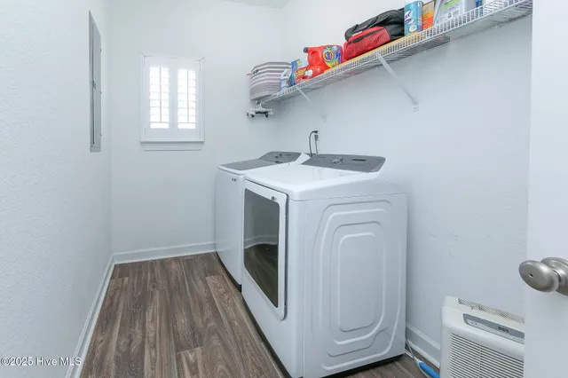 $585,900 | 102 Currituck Reserve Parkway, Moyock, NC 27958