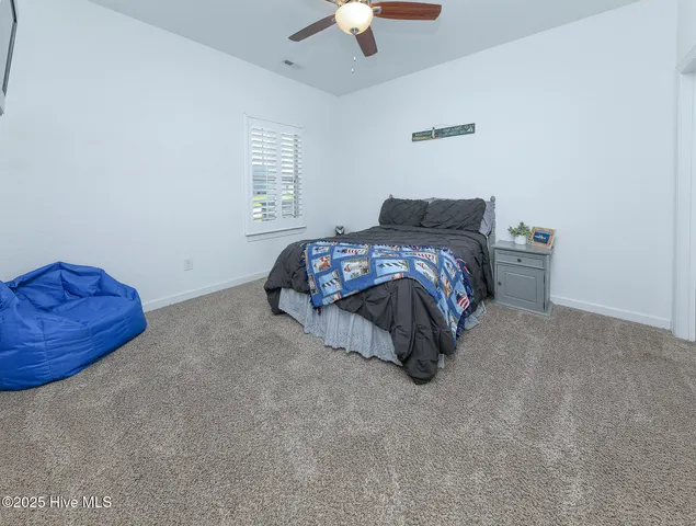 $585,900 | 102 Currituck Reserve Parkway, Moyock, NC 27958