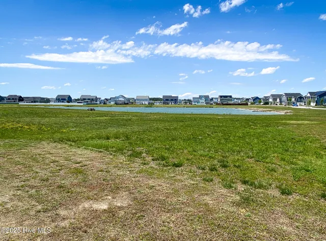 $585,900 | 102 Currituck Reserve Parkway, Moyock, NC 27958