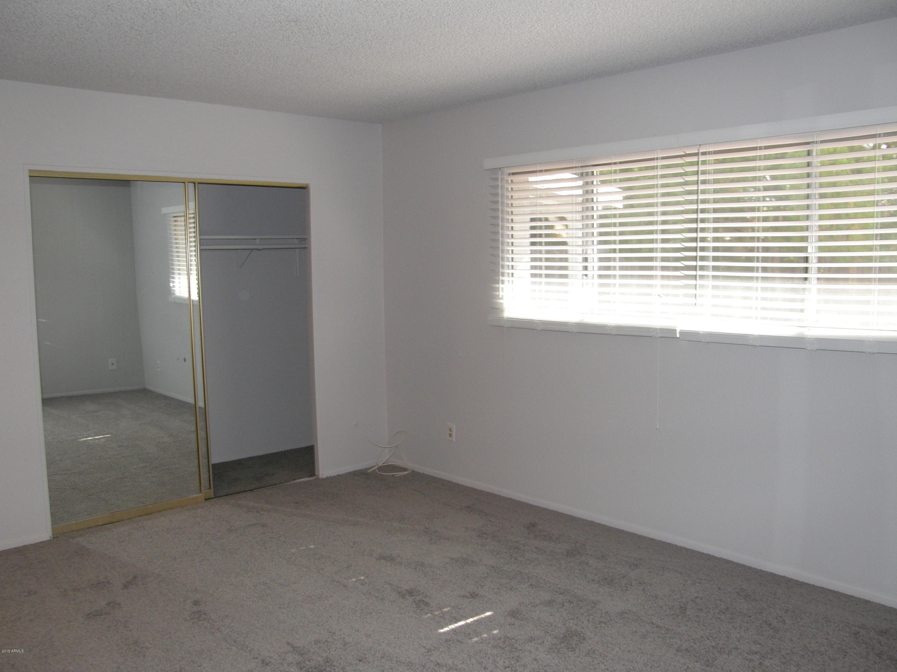 3613 West Greenway Road Phoenix, AZ 85053 - Photo 10 of 17 009